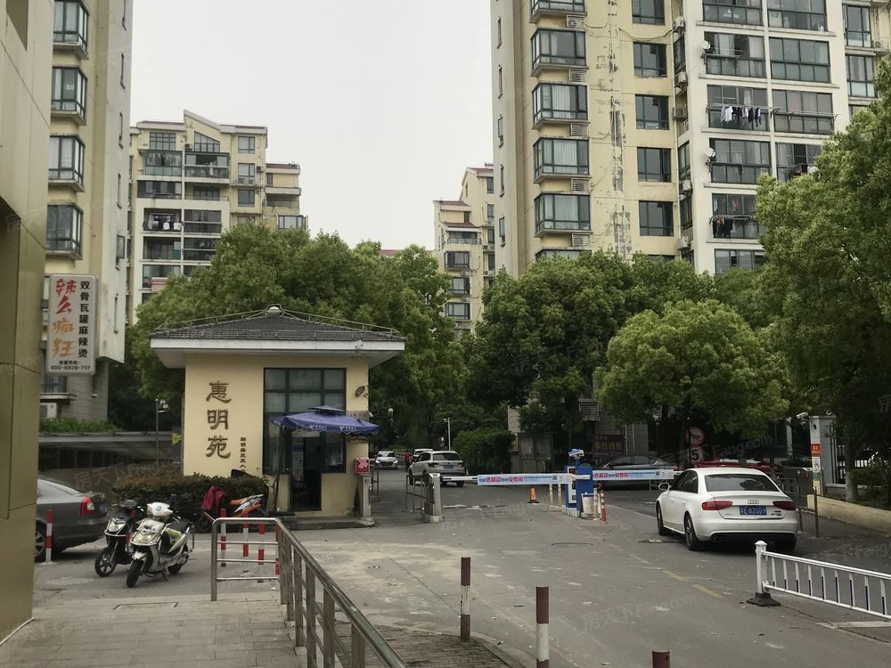 小区相关图