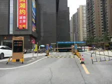 广佛线双地铁魁奇路站 世博广场 毛坯 中间楼层 南向