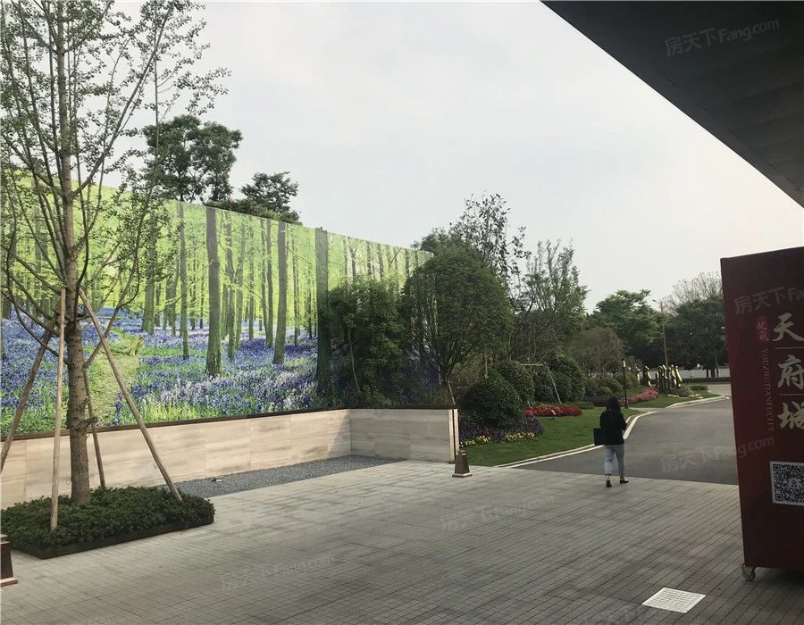 小区相关图