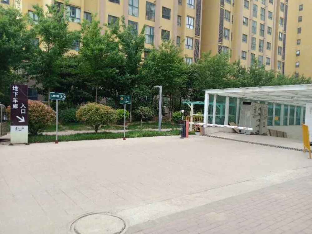 小区相关图