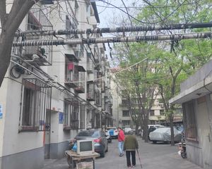 三路居93号院2室1厅南北