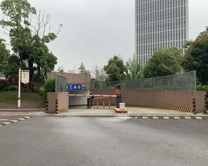 峰锦丽庭3室1厅南