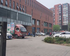 金泰小区3室1厅东南