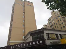 自住装修看房效果好北边有楼台 约50平方