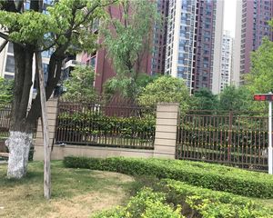 万科金色乐府3室2厅西南
