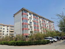 王府温馨公寓3室2厅南西北