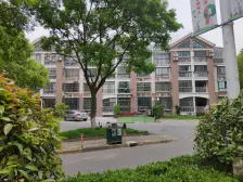 此房上叠加三楼四楼带阁楼, 一手动迁业主置换诚意卖