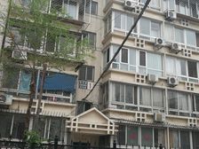 杨庄路8号院 满五年唯一 诚心出售