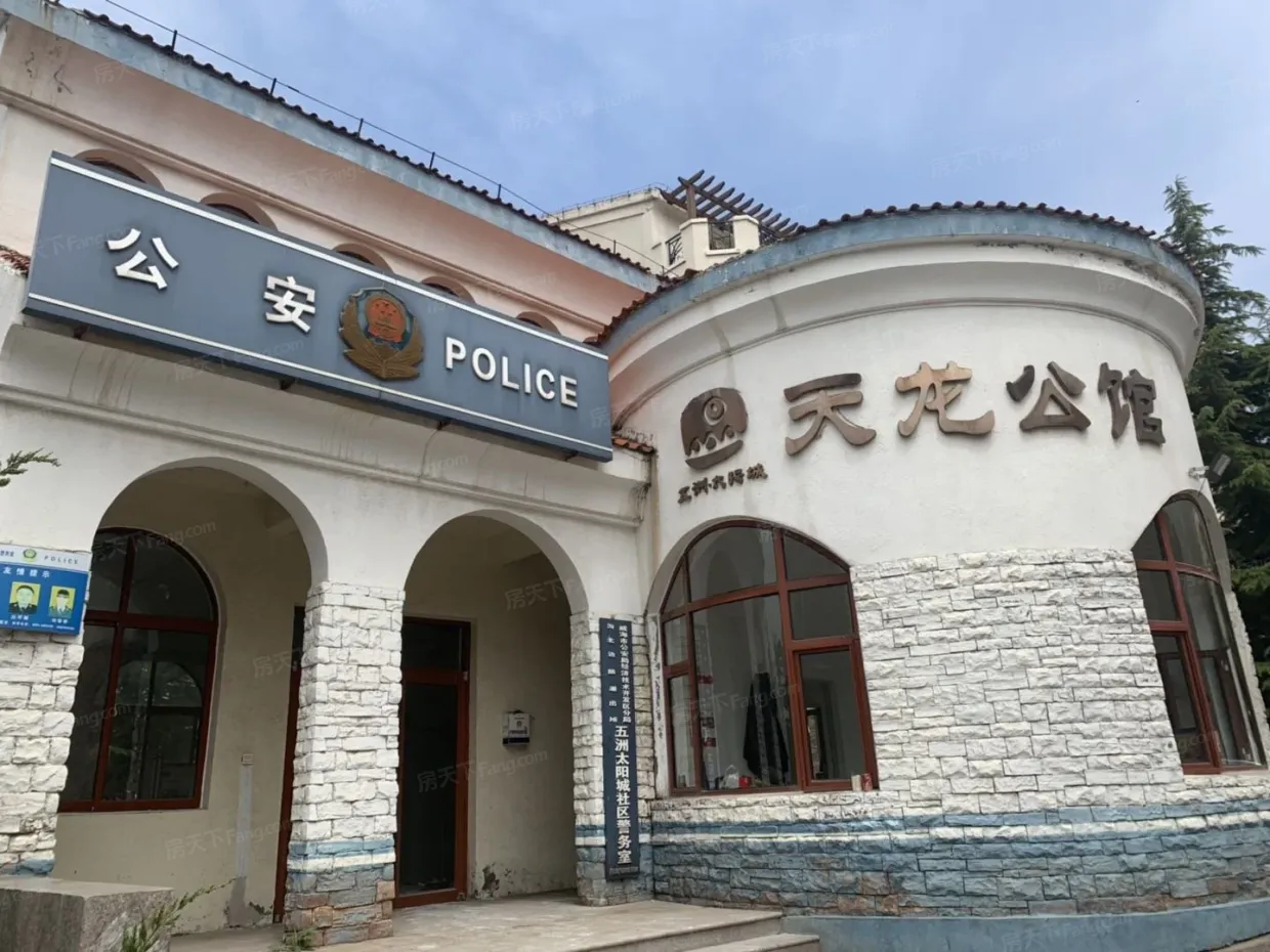 实景图-小区大门