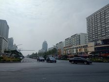 中华世纪城1室1厅东南