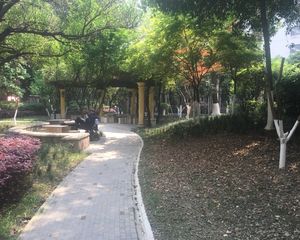 北辰美庐3室2厅东南