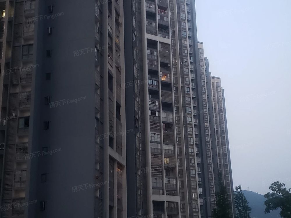 小区相关图