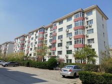 王府温馨公寓3室2厅南北