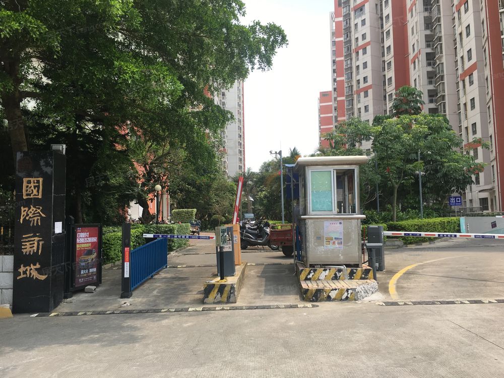 小区相关图