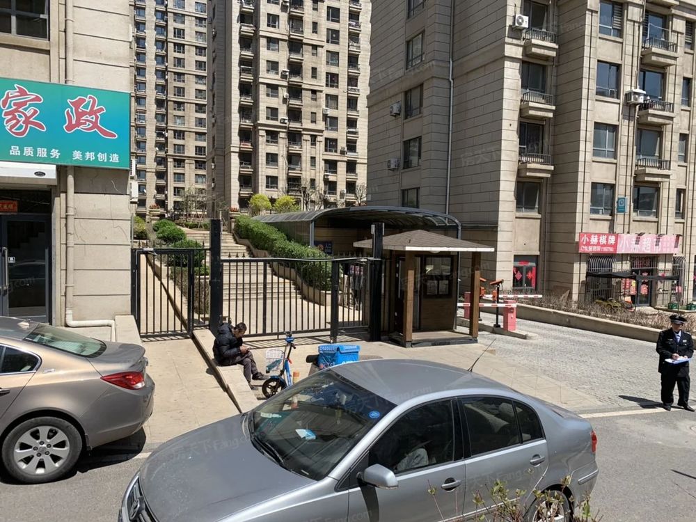 小区相关图