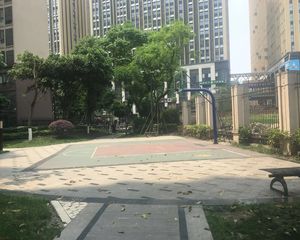 北辰美庐4室2厅南