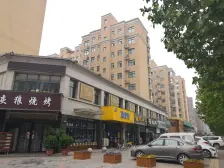 金盾花园 4室2厅 南 北