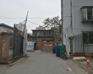 角门甲4号院1室2厅南北