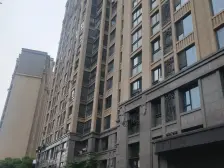 业主诚意出售 满五年,税费少,看中价格可以谈