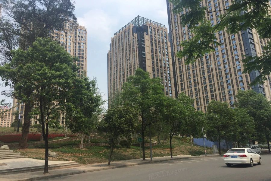 小区相关图