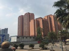 比华利国际城三期4室1厅西南