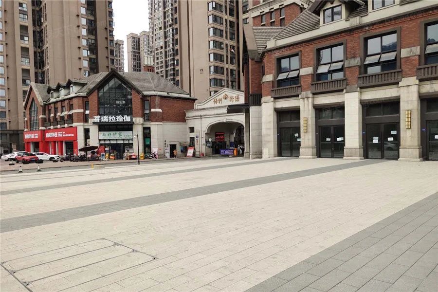 小区相关图