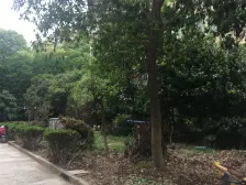 :双南户型,视野开阔,采光充足。近体育公园