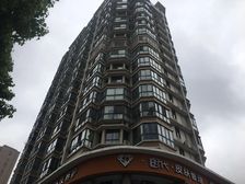 小高层中间楼层,采光视野好,配套地铁完善,诚心卖