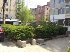 辽师无坡 三楼 前排不挡光 户型好 出门就是车站