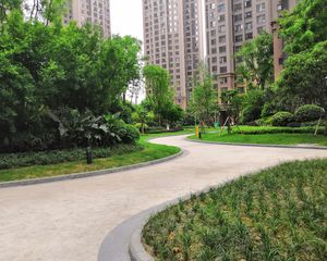 融创南湖逸家3室2厅西