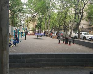 团结湖中路南二条2室1厅南