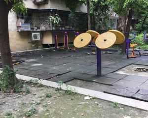 青龙小区3室1厅南