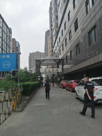 亚太广场实景图