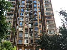 升伟中环广场 跃层 出行方便