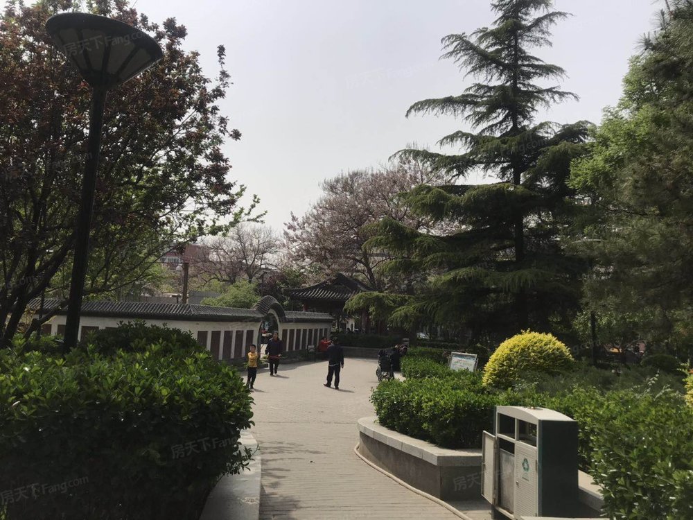 小区相关图