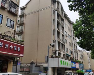 铁道学院精装三房业主自住装修中间楼层业主诚心卖