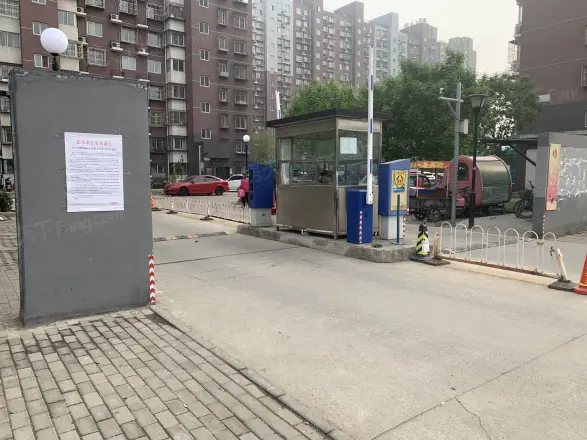 康庄路50号院实景图