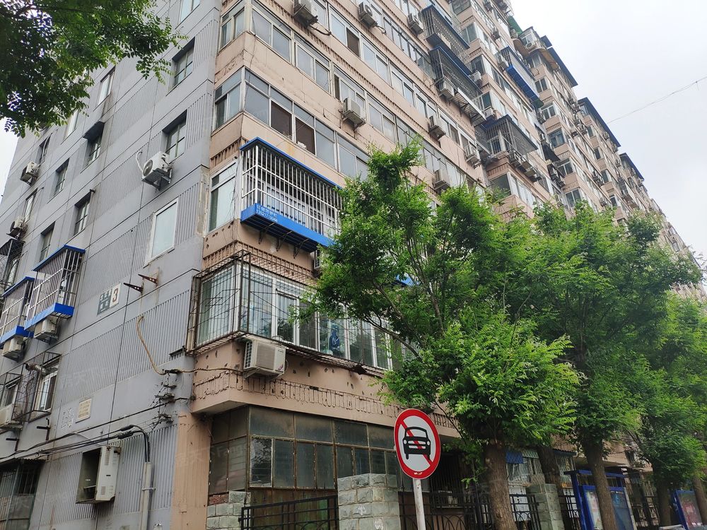 小区相关图