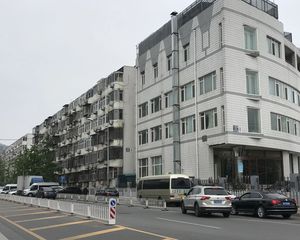 三环边急售近地铁100米小区中间位置采光好