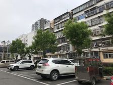 西三环·六里桥10号院·低楼层·上下楼方便近地铁9+10号