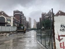 房东诚心出售,两个产权车位另算。看房随时