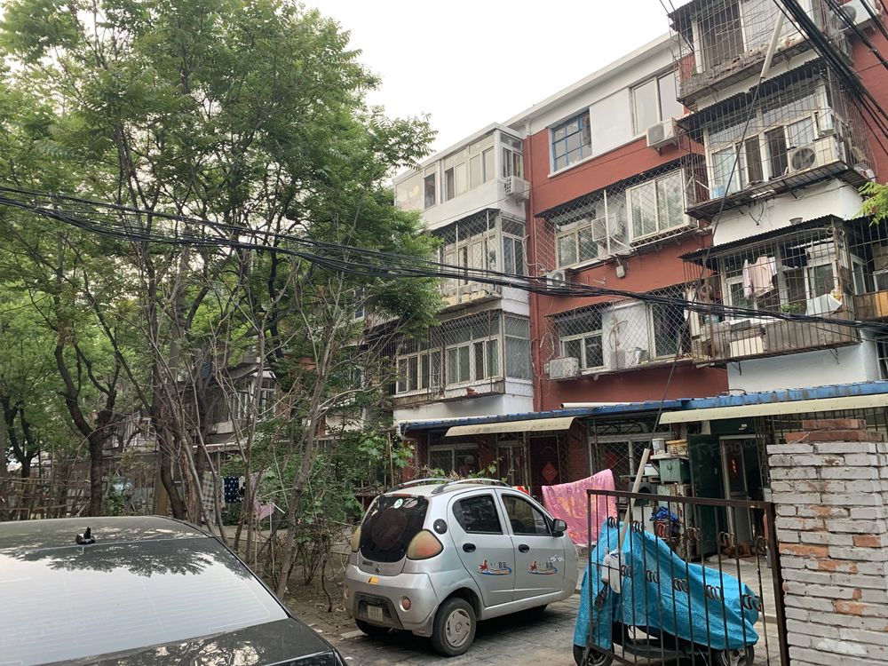 小区相关图