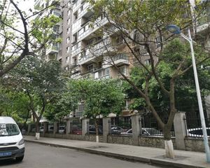 齐力碧水湾4室2厅南