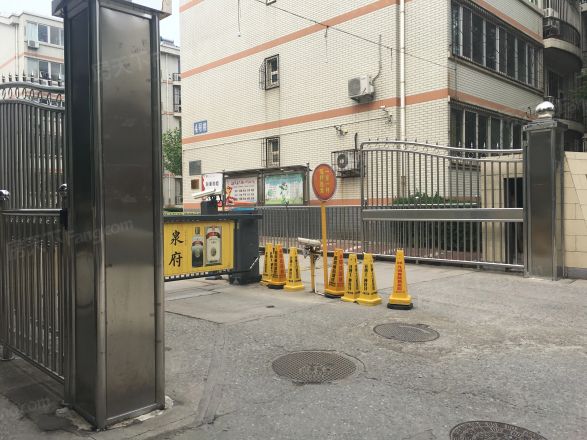 新世纪花园B区实景图
