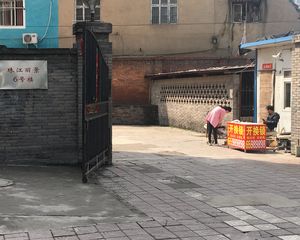 珠江路大张旁大三室临洛浦公园看房有钥匙