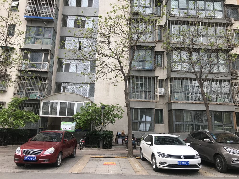 小区相关图