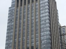 加州新牌坊 中渝香奈公馆一房130万