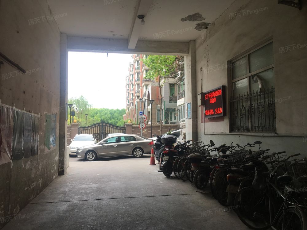 小区相关图