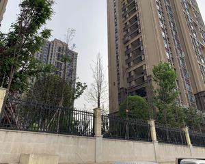 金科东方雅郡3室2厅东南
