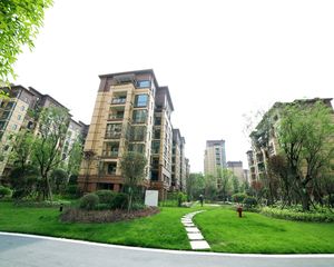 中航城3室1厅东南